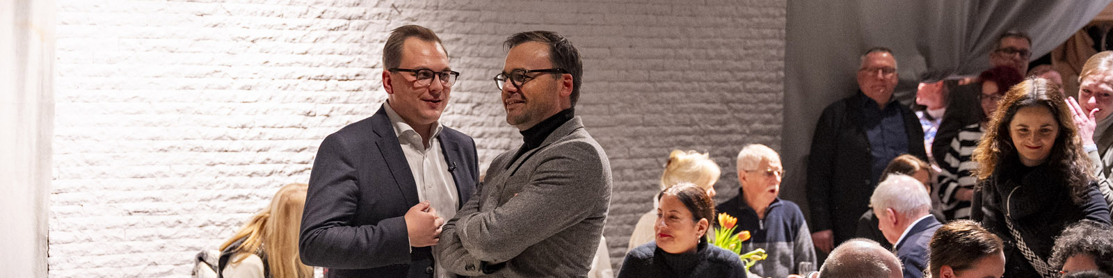 Richard Kiekebusch (CDU-BürgermeisterkandidatStahnsdorf) und Dr. Jan Redmann (Landesvorsitzender, Fraktionsvorsitzender und Spitzenkandidat der CDU Brandenburg) beim Neujahrsempfang 2024 in der Waldschänke Stahnsdorf